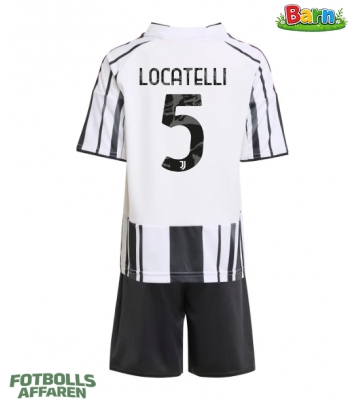 Juventus Manuel Locatelli #5 Hemmaställ Barn 2025-26 Kortärmad (+ Korta byxor)